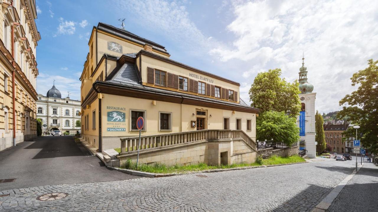 Hotel Zlaty Lev Jablonec nad Nisou Exterior foto